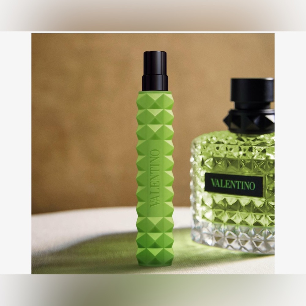 Valentino Travel Size Born In Roma Green Stravaganza w/Bag & 2 Deluxe Samples💚 - Picture 3 of 12